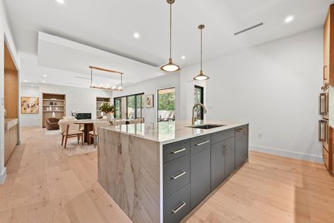 Tiny photo for 1503 Barn Swallow DR, Austin, TX 78746 (MLS # 2186658)