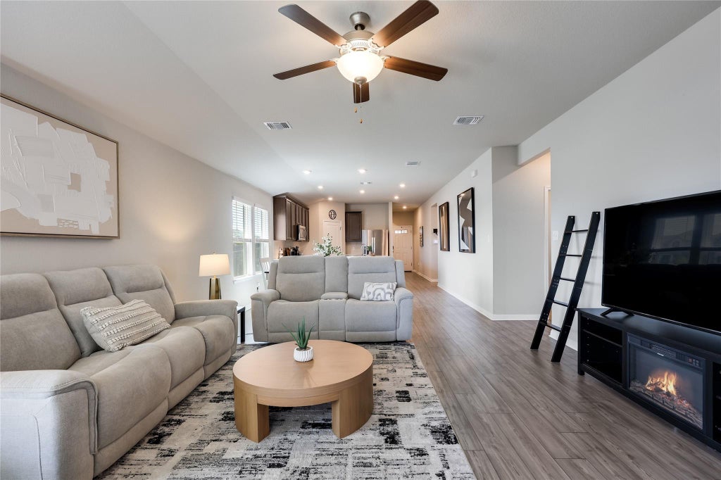 Photo of 100 Contrada Grace LN, Hutto, TX 78634 (MLS # 2254113)