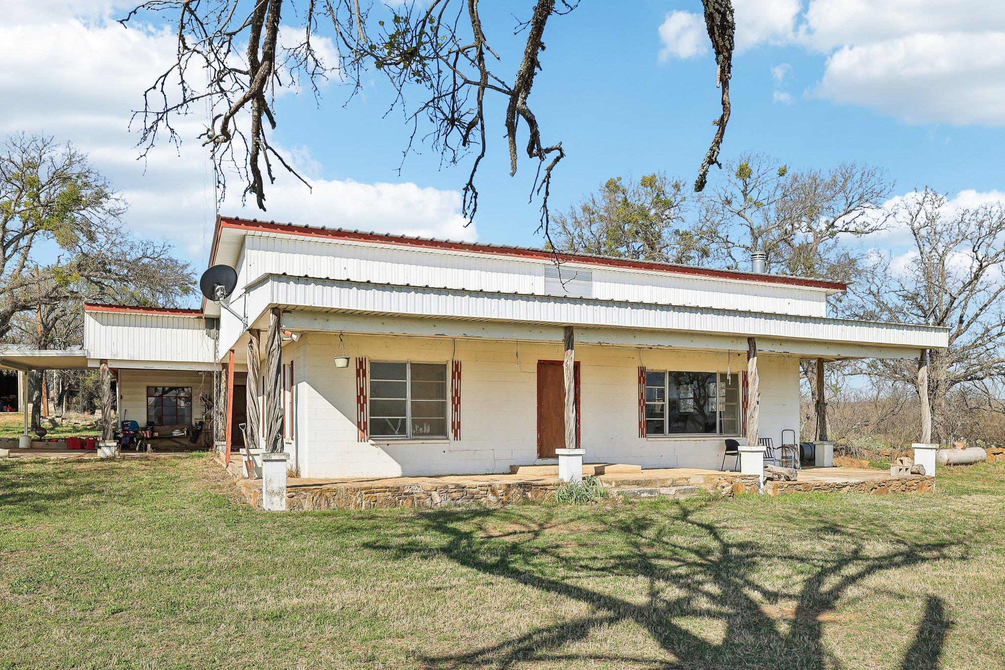 131 Blue Bird LN