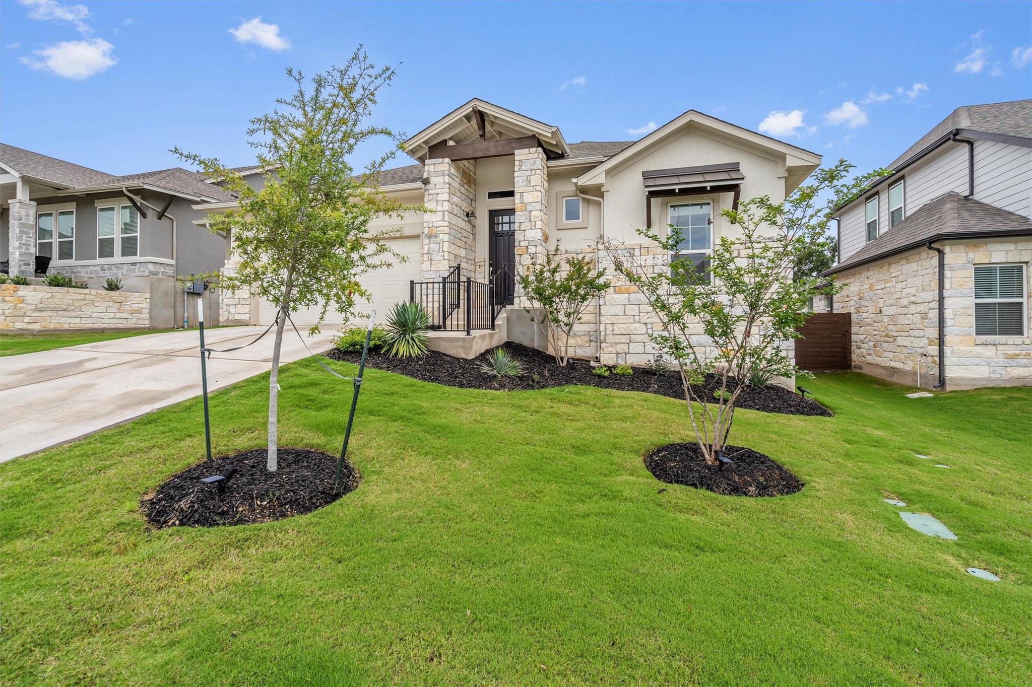 Photo 6 of 40 of 16808 Morelle DR house