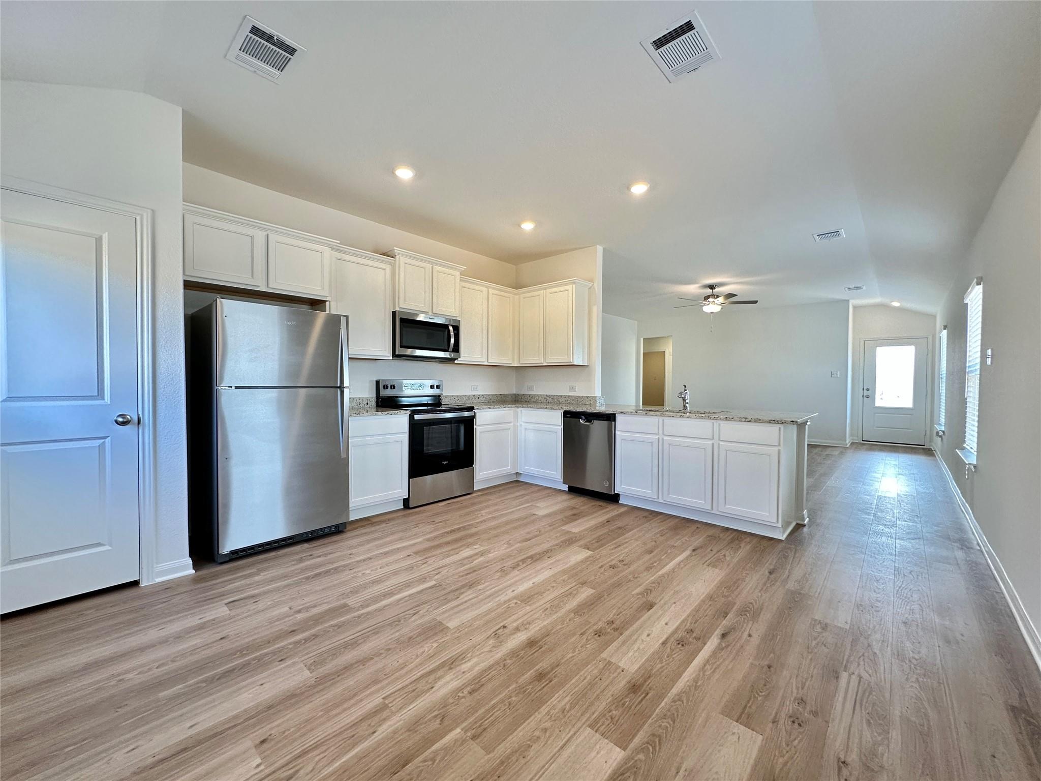 125 Paradise Canyon DR
