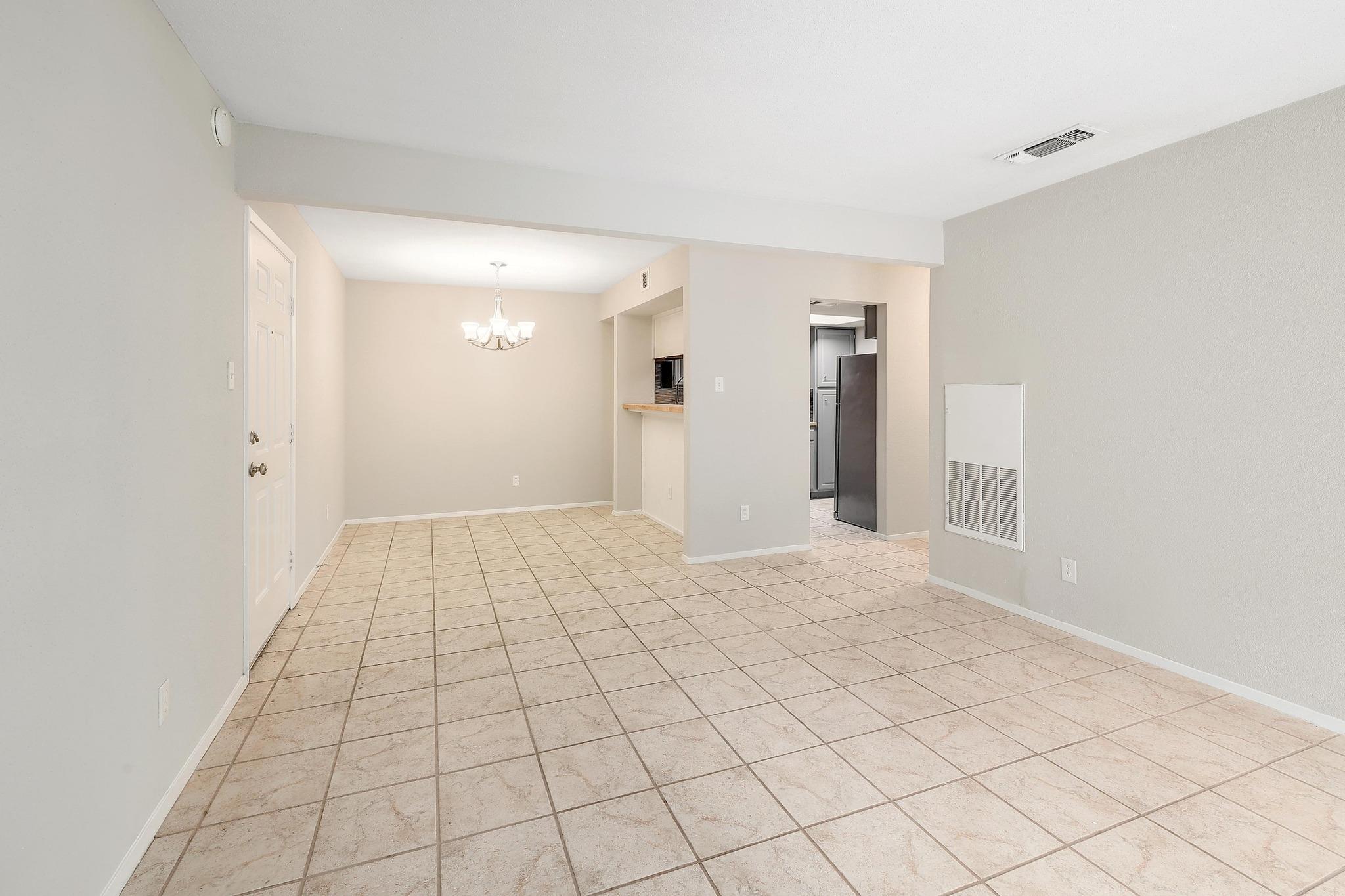 8600 FATHOM CIR 1107