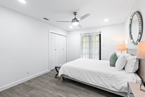 Tiny photo for 3520 Highland View DR, Austin, TX 78731 (MLS # 4865023)