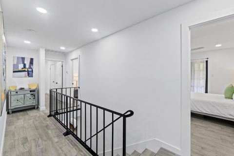 Tiny photo for 3520 Highland View DR, Austin, TX 78731 (MLS # 4865023)