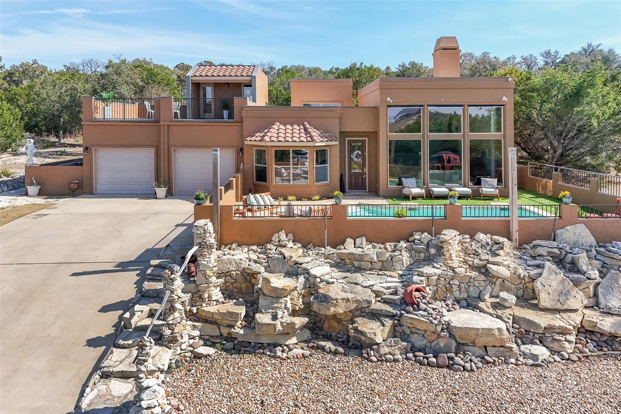 3211 Constitution DR