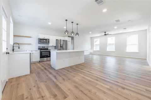 Tiny photo for 11541 Main ST, Jonestown, TX 78645 (MLS # 7932758)