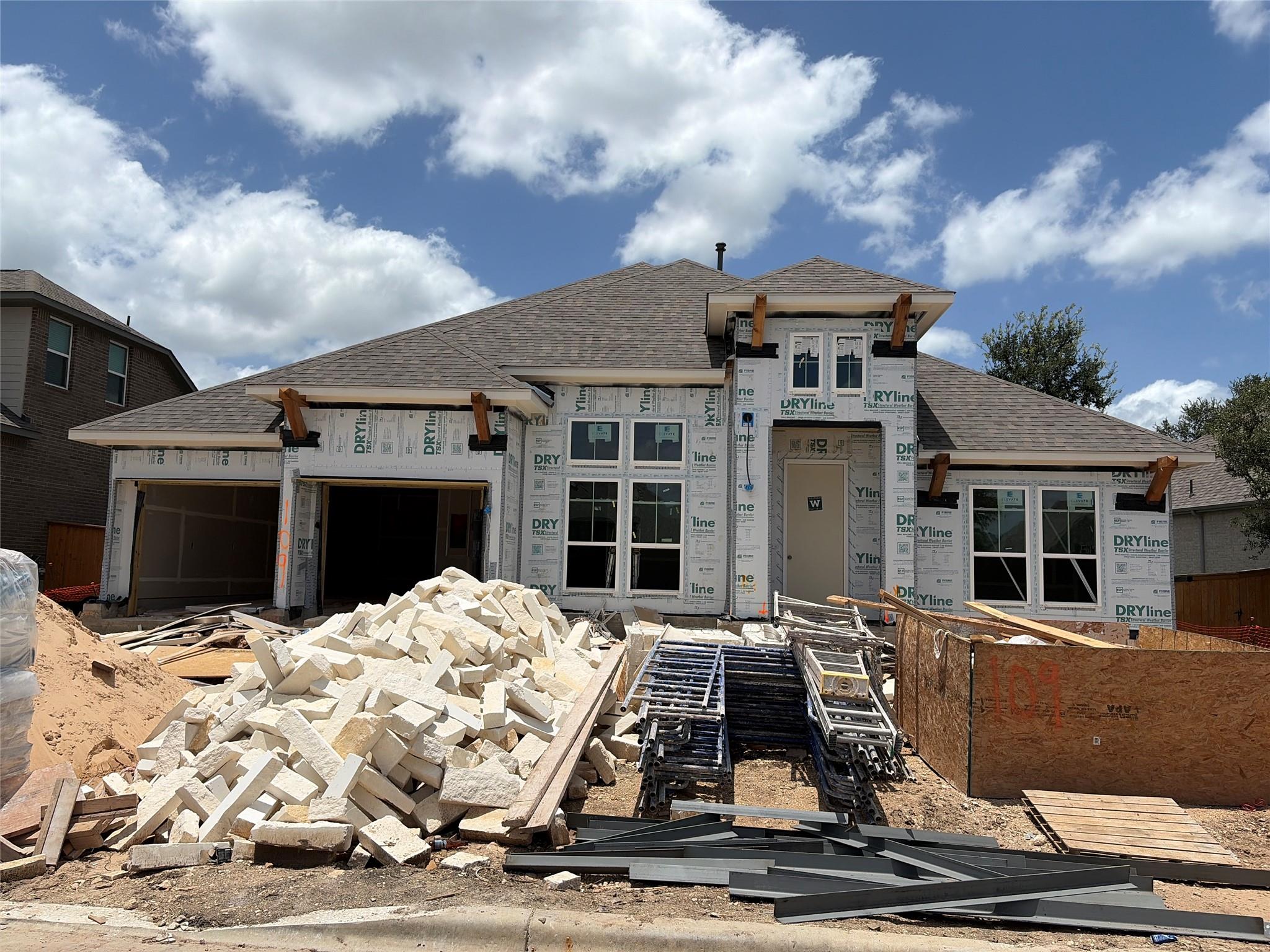 109 Possumhaw LN