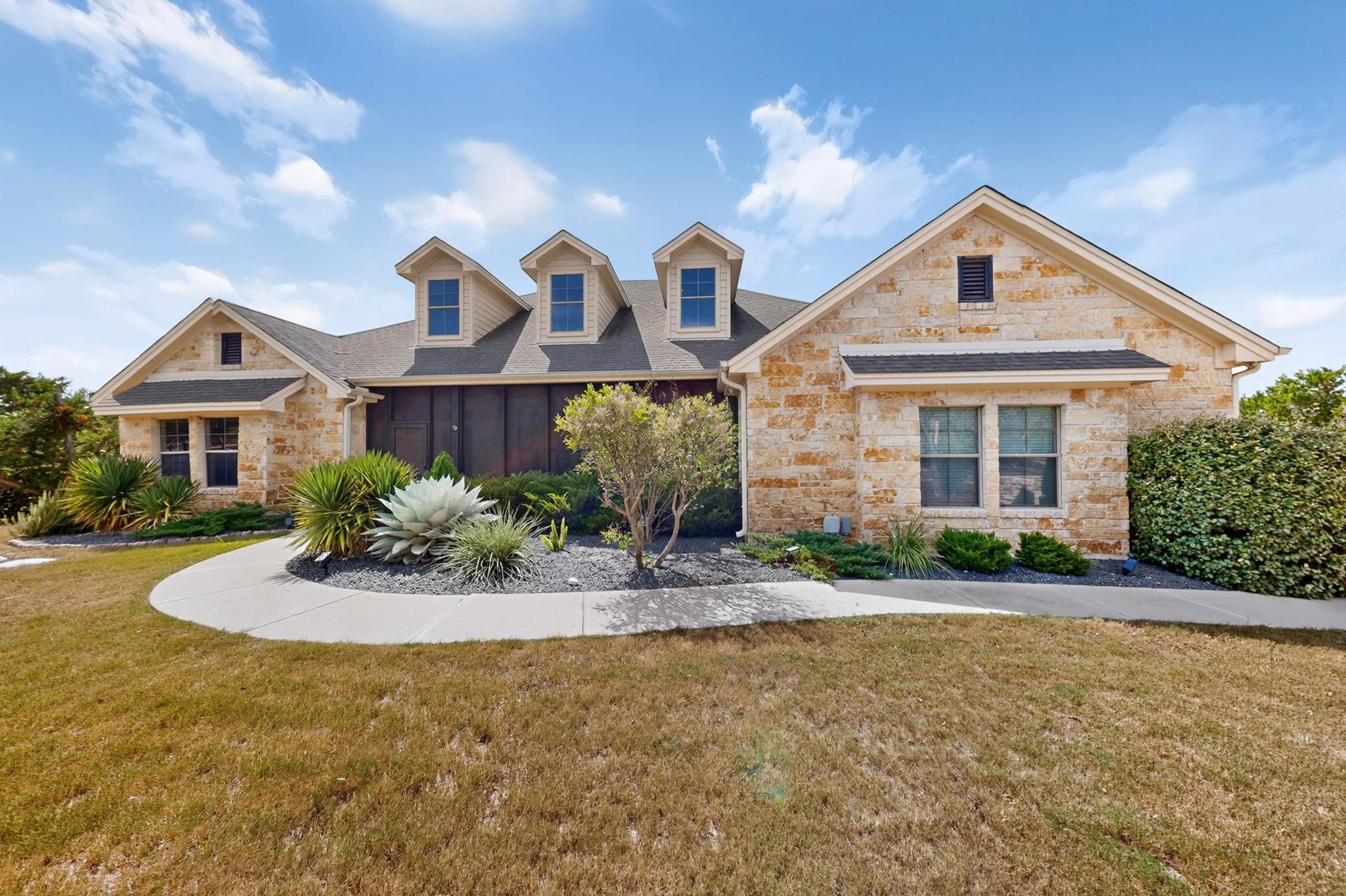 302 High Plains DR