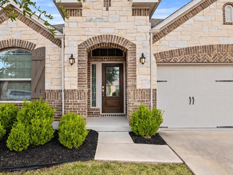 Photo of 1214 Chad DR, Round Rock, TX 78665 (MLS # 3408032)