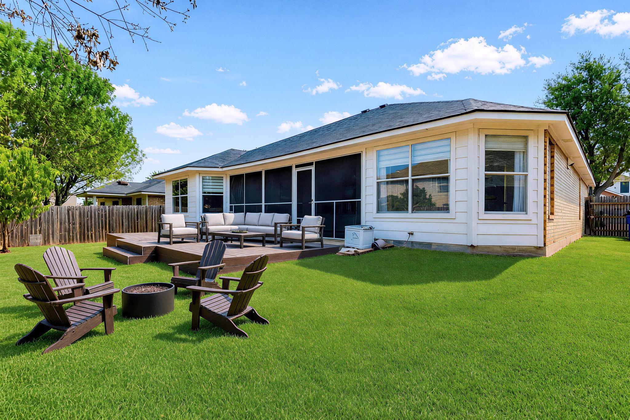 2111 Wheaton TRL