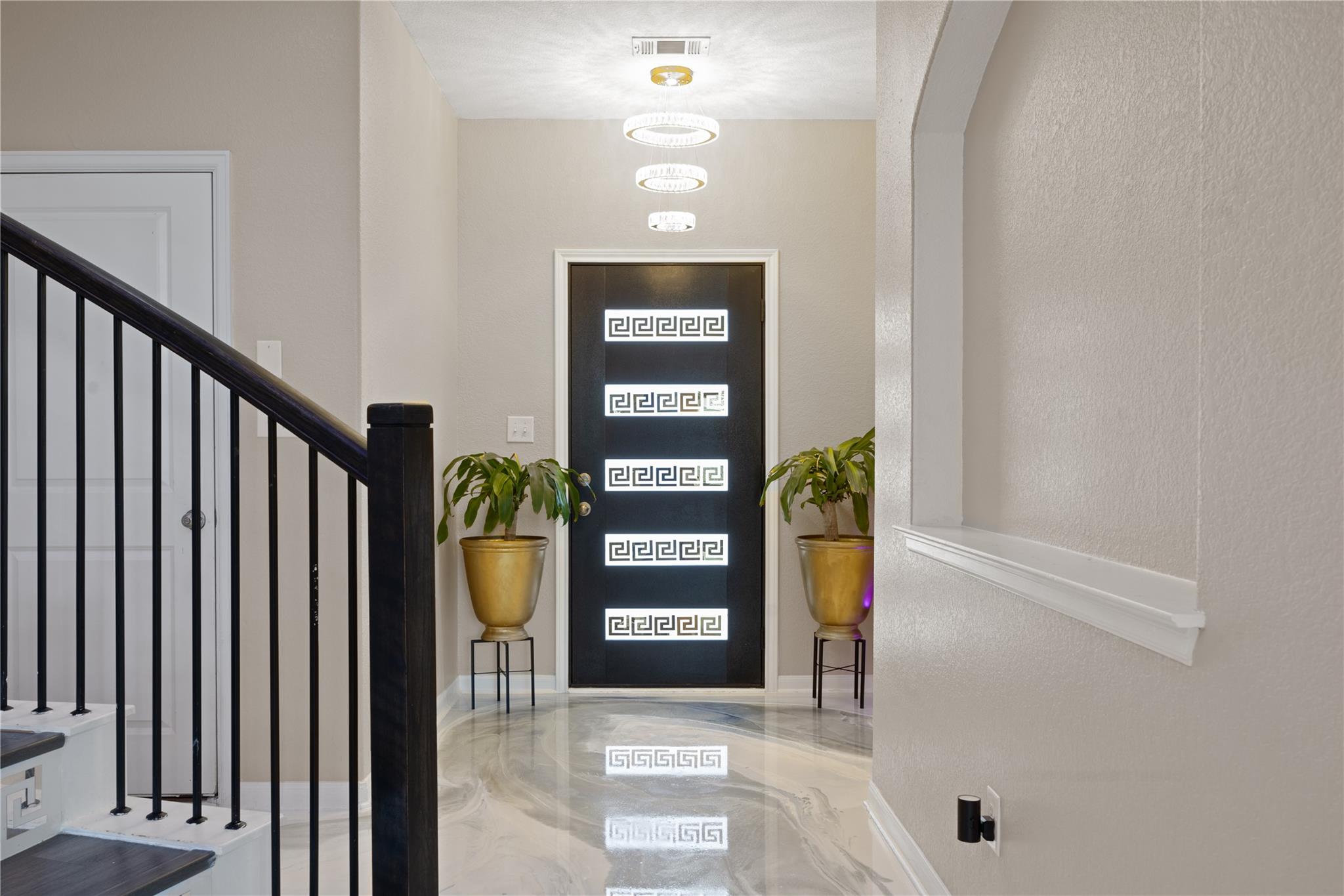 241 Oleander LOOP