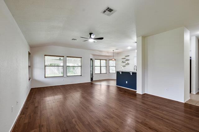 1119 Brinkley DR