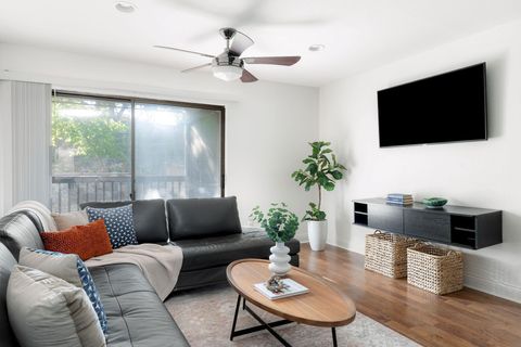 Tiny photo for 2215 Post RD #1034, Austin, TX 78704 (MLS # 1409204)