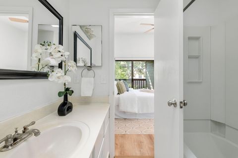 Tiny photo for 2215 Post RD #1034, Austin, TX 78704 (MLS # 1409204)