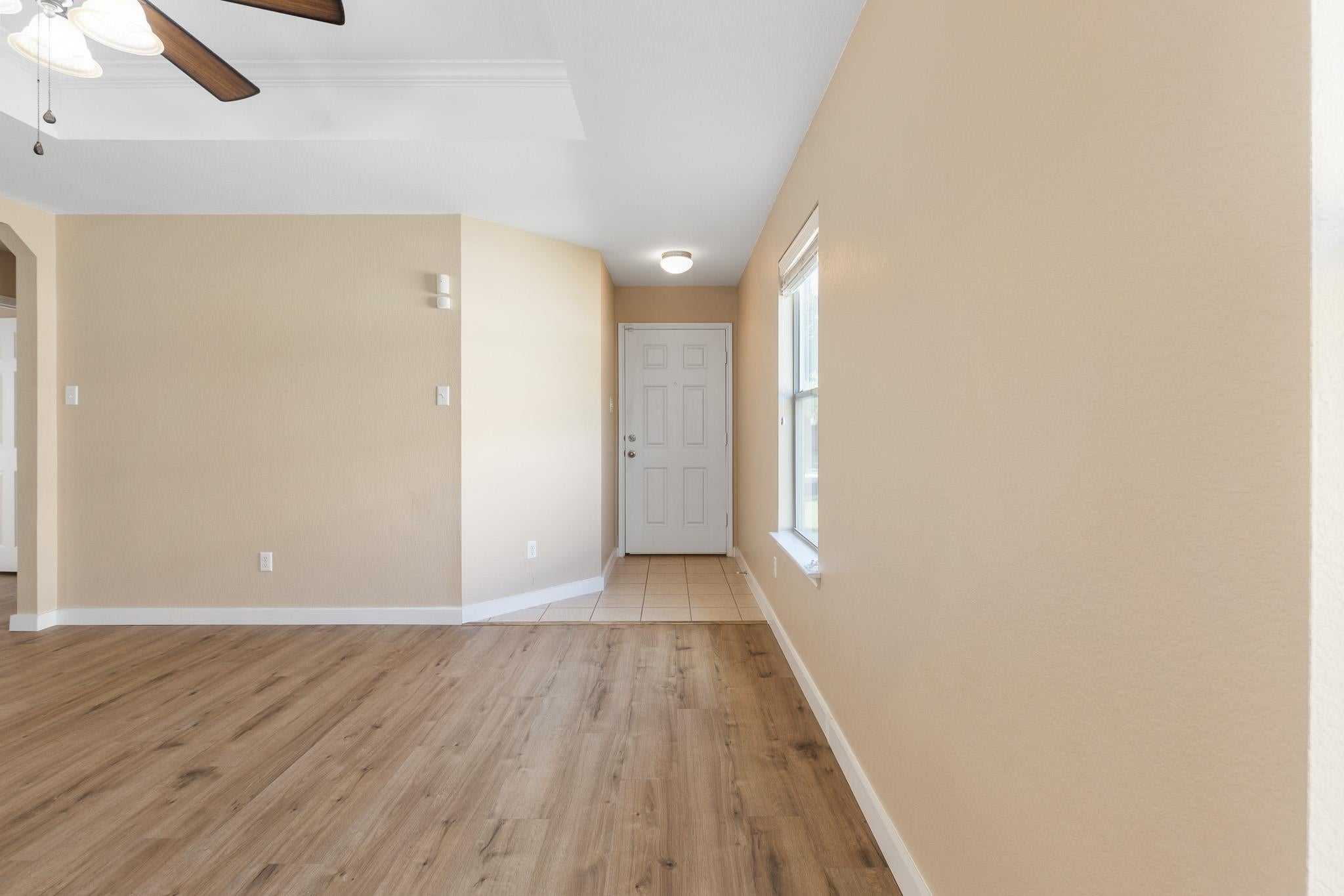 148 Grazing Horse LN