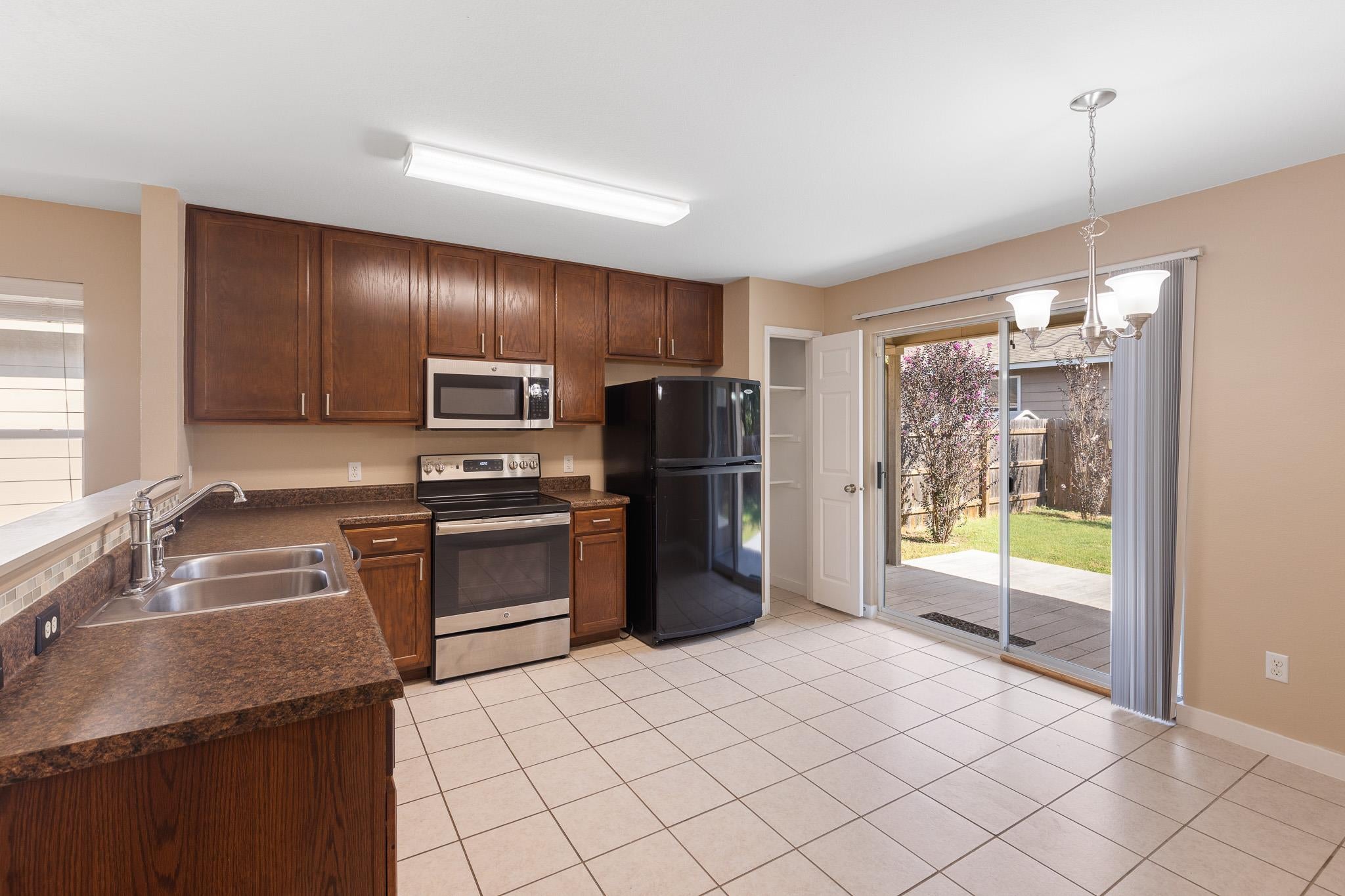 148 Grazing Horse LN photo 9