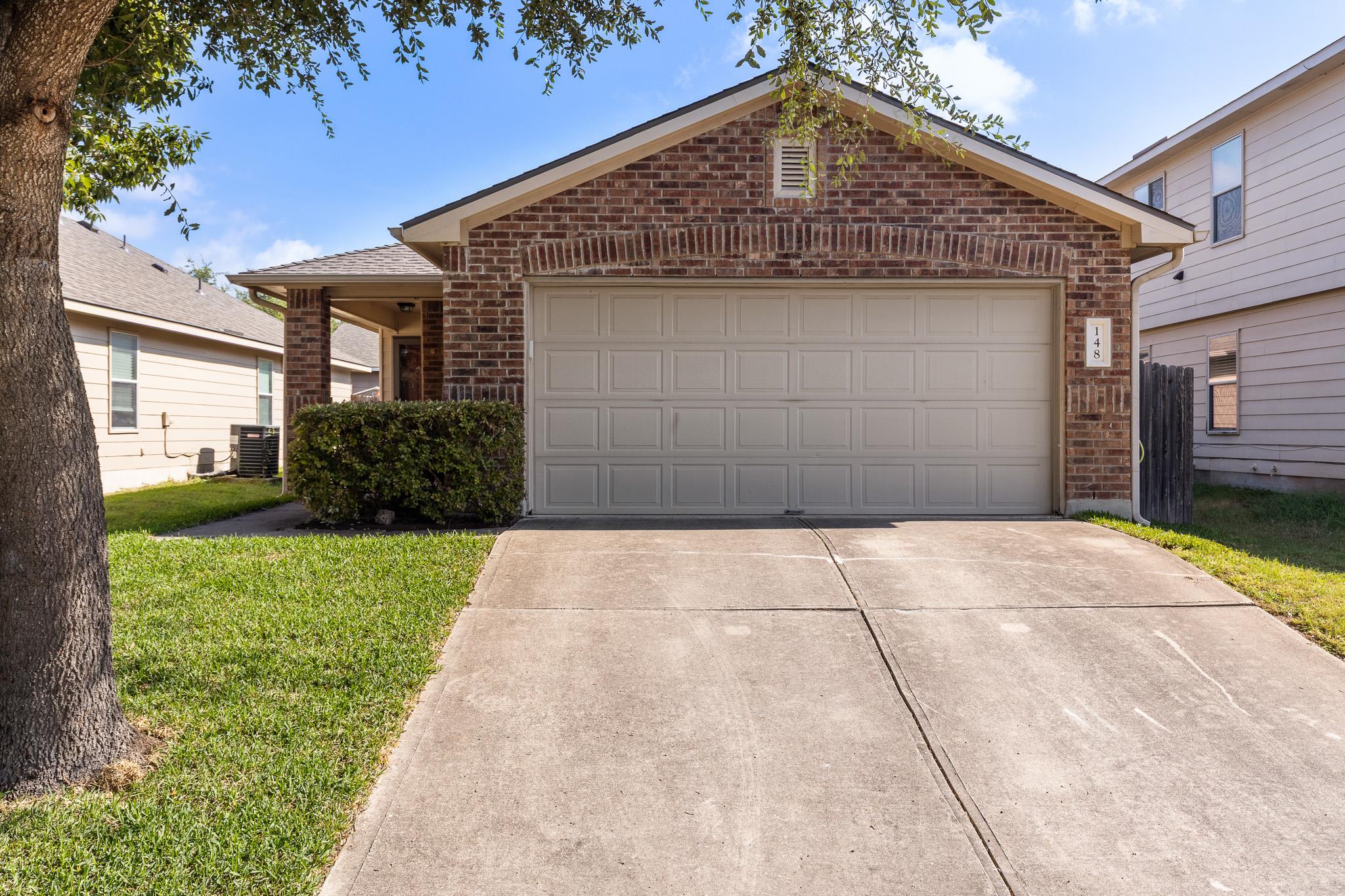 148 Grazing Horse LN