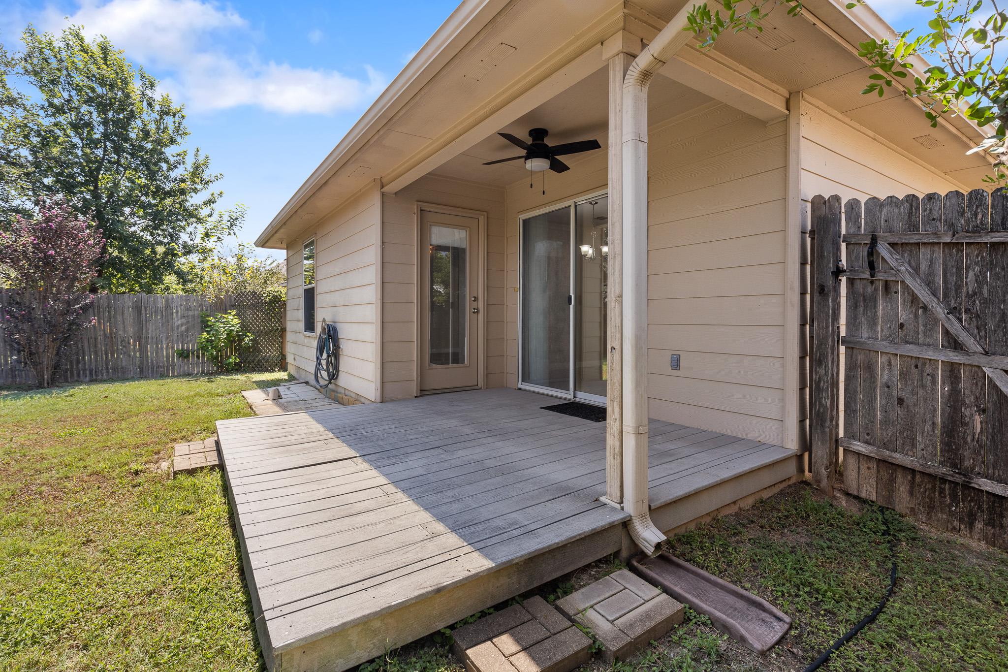 148 Grazing Horse LN photo 33