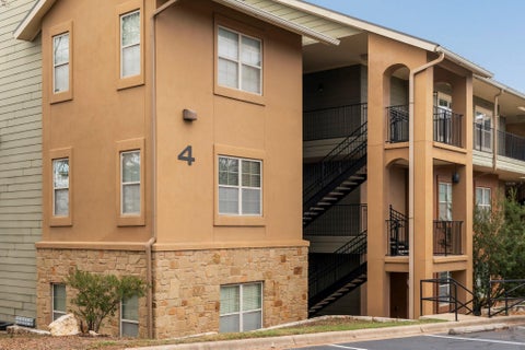 Photo of 6810 Deatonhill DR #4102, Austin, TX 78745 (MLS # 6618518)
