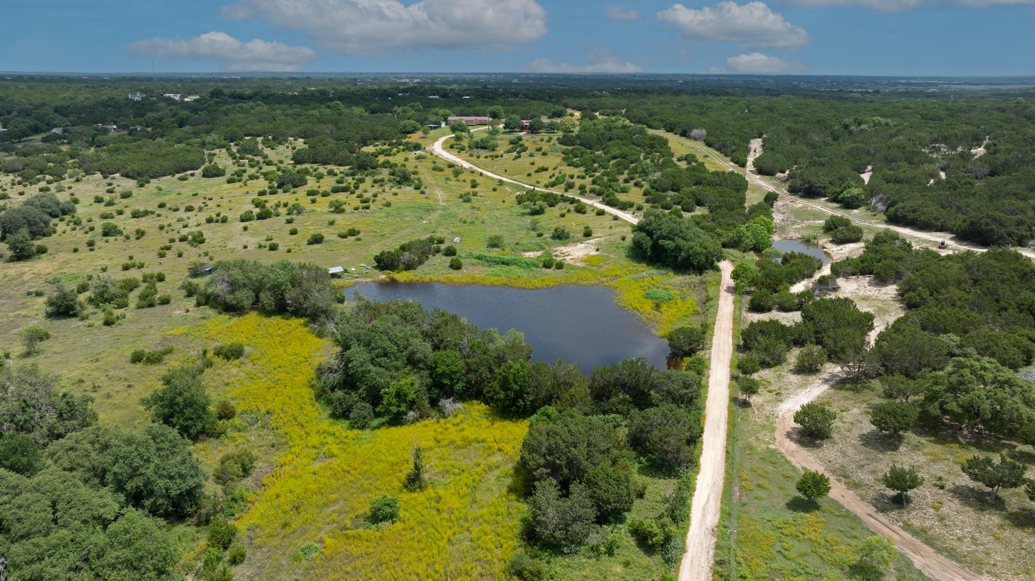 3527 N US Hwy 281
