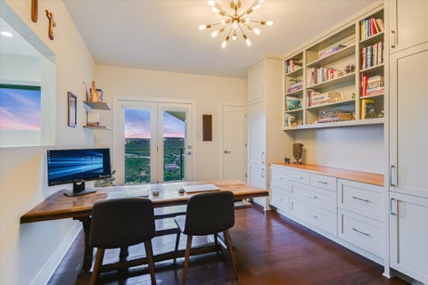 Tiny photo for 6904 Ladera Norte, Austin, TX 78731 (MLS # 8150336)