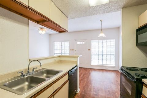 Tiny photo for 912 W 22nd ST #208, Austin, TX 78705 (MLS # 4349188)