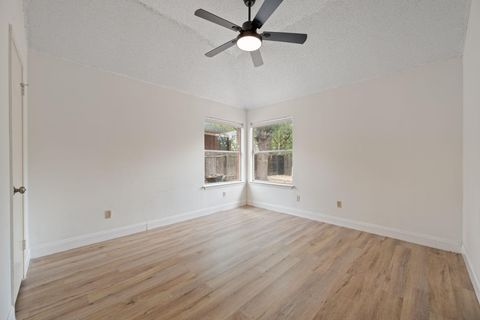 Tiny photo for 12501 Fallen Tower LN, Austin, TX 78753 (MLS # 5311664)