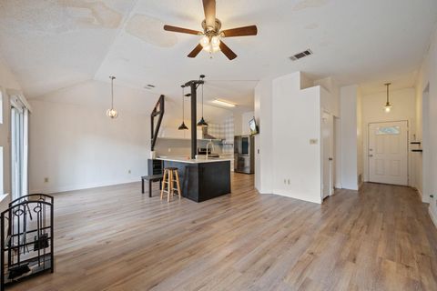 Tiny photo for 12501 Fallen Tower LN, Austin, TX 78753 (MLS # 5311664)
