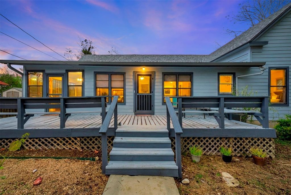 Photo of 2102 Staples RD, San Marcos, TX 78666 (MLS # 1512728)