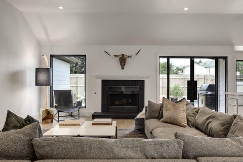 Tiny photo for 7704 Kiva DR, Austin, TX 78749 (MLS # 1315913)