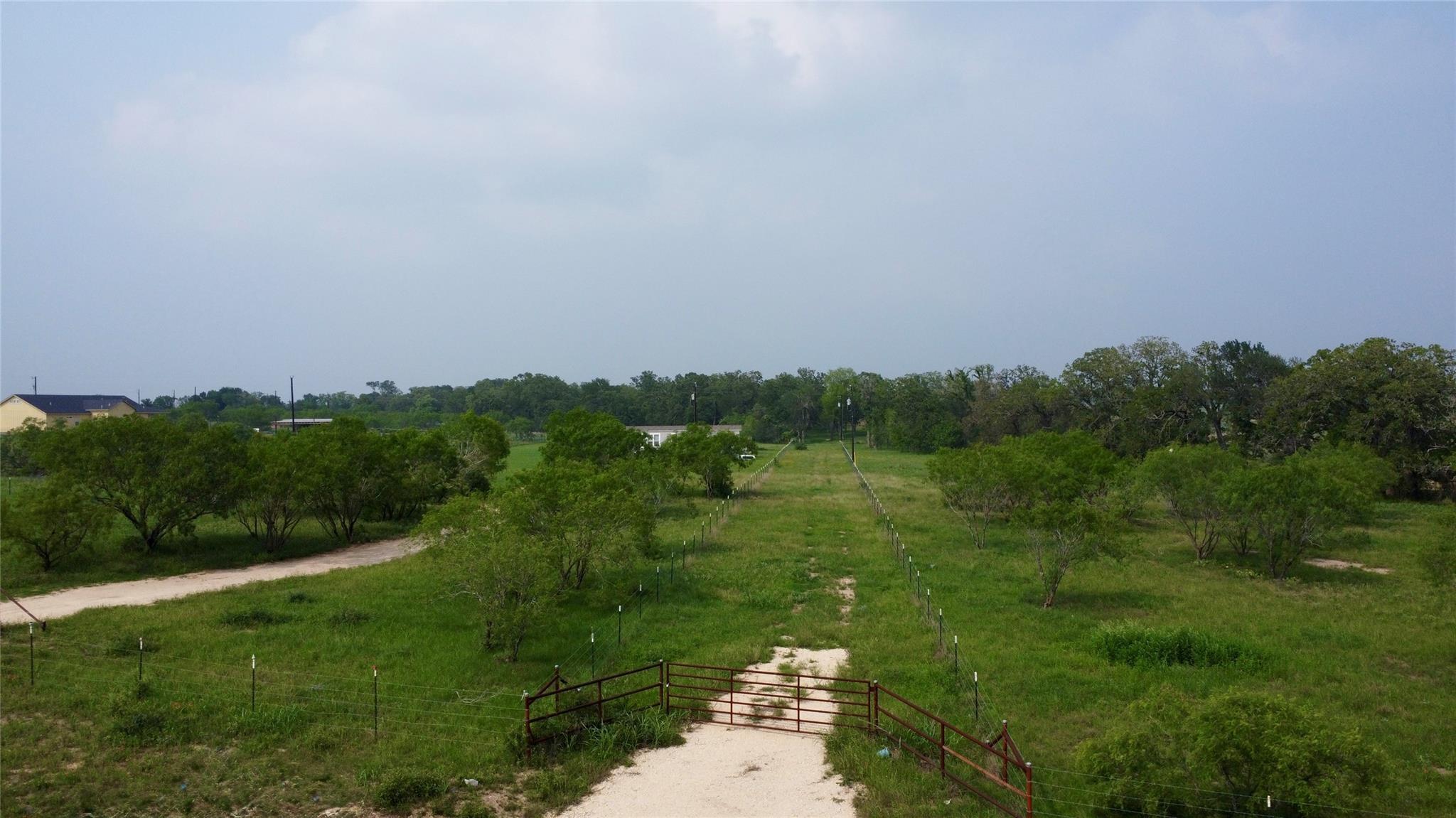 4177 Old Colony Line RD