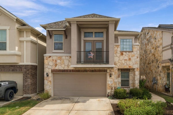 2105 TOWN CENTRE DR UNIT 13, ROUND ROCK, TX 78664 - Image e88a5476a0f2fd3c35f95db41e64cf92/3490049853