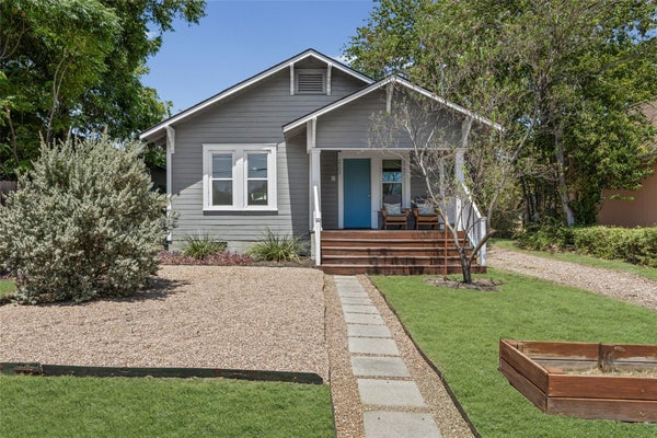 2702 E 22ND ST, AUSTIN, TX 78722 - Image e8ae80cdb8d17d8b71cb9d2663c4b760/896760074