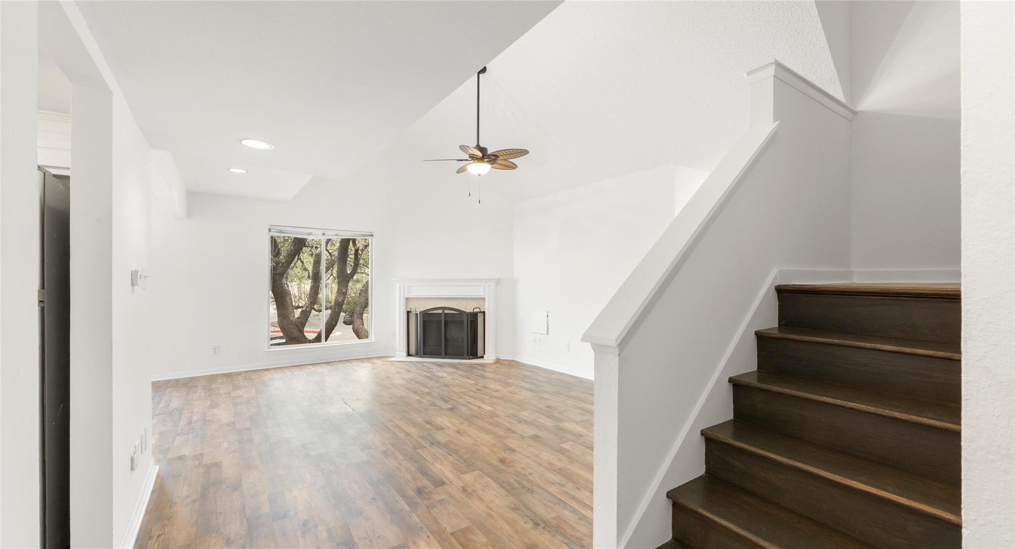 2918 Ranch Road 620 RD N C122