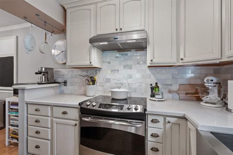 Tiny photo for 2412 Enfield RD #10, Austin, TX 78703 (MLS # 6774515)