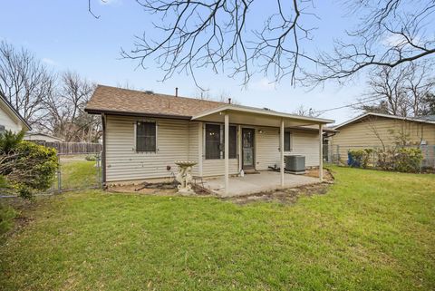 Tiny photo for 8516 Woodstone DR, Austin, TX 78757 (MLS # 6621388)