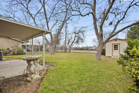 Tiny photo for 8516 Woodstone DR, Austin, TX 78757 (MLS # 6621388)