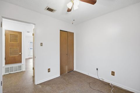 Tiny photo for 8516 Woodstone DR, Austin, TX 78757 (MLS # 6621388)