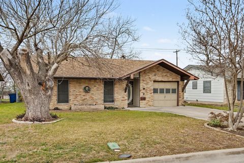 Tiny photo for 8516 Woodstone DR, Austin, TX 78757 (MLS # 6621388)
