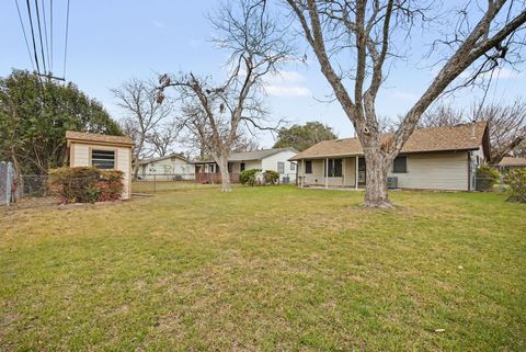 Tiny photo for 8516 Woodstone DR, Austin, TX 78757 (MLS # 6621388)