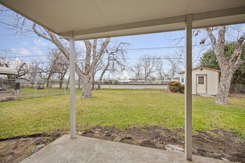 Tiny photo for 8516 Woodstone DR, Austin, TX 78757 (MLS # 6621388)