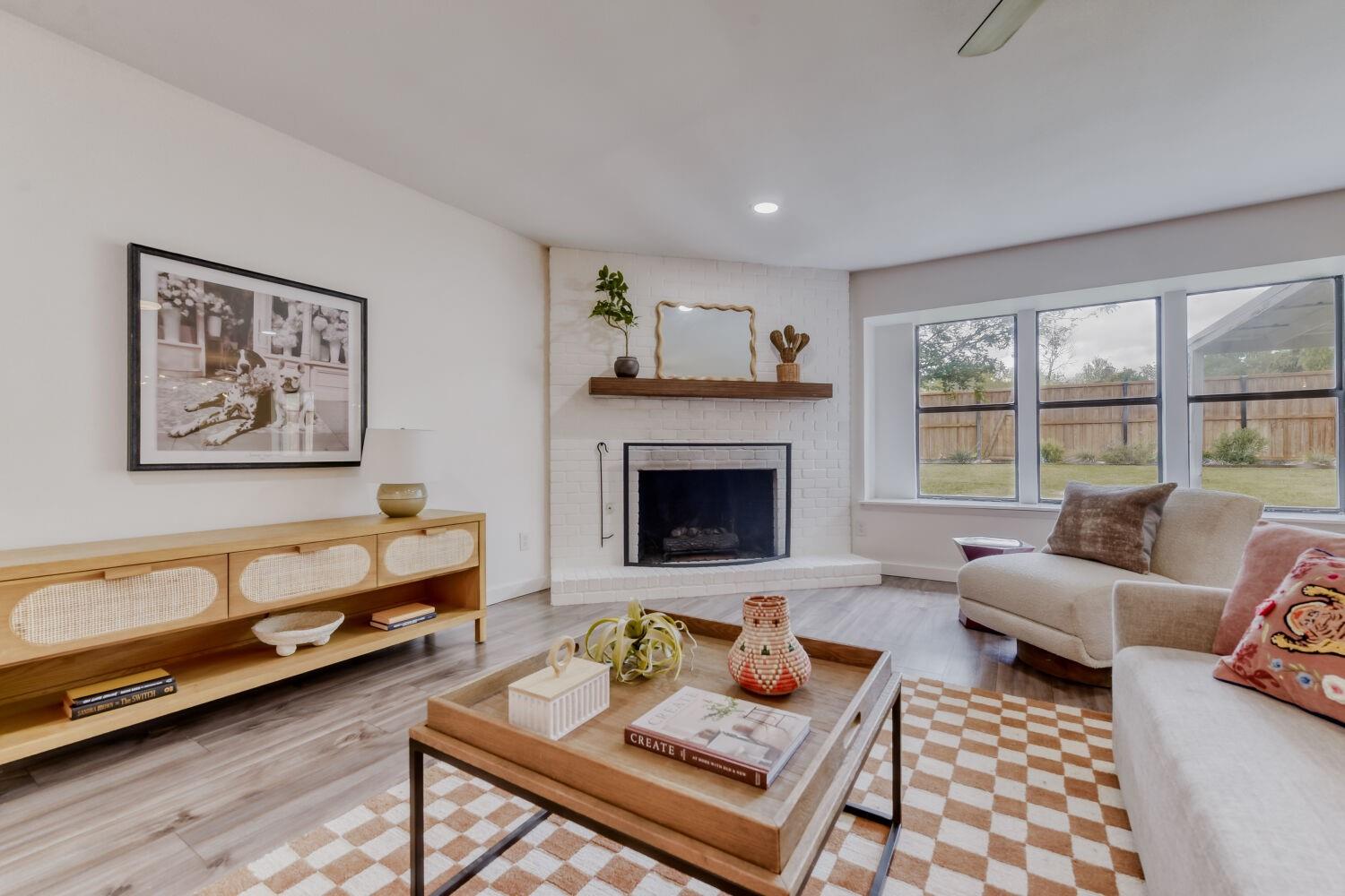 6108 Bridlington CIR