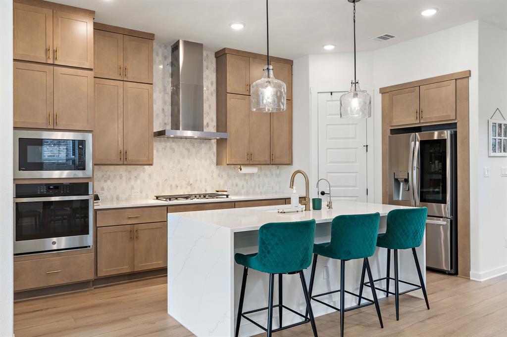 1212 Frances Peyton CT
