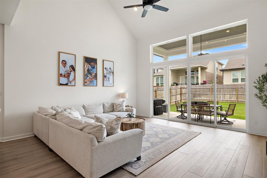 1212 Frances Peyton CT