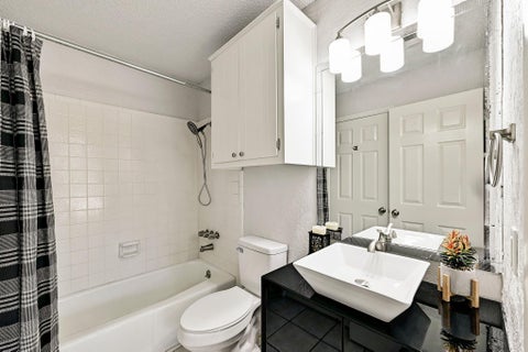 Tiny photo for 275 Mooring CIR #B, Lakeway, TX 78734 (MLS # 6535182)