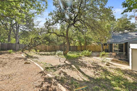 Tiny photo for 275 Mooring CIR #B, Lakeway, TX 78734 (MLS # 6535182)