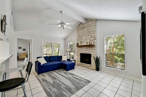 Tiny photo for 275 Mooring CIR #B, Lakeway, TX 78734 (MLS # 6535182)