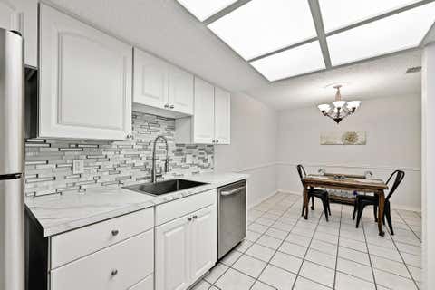 Tiny photo for 275 Mooring CIR #B, Lakeway, TX 78734 (MLS # 6535182)