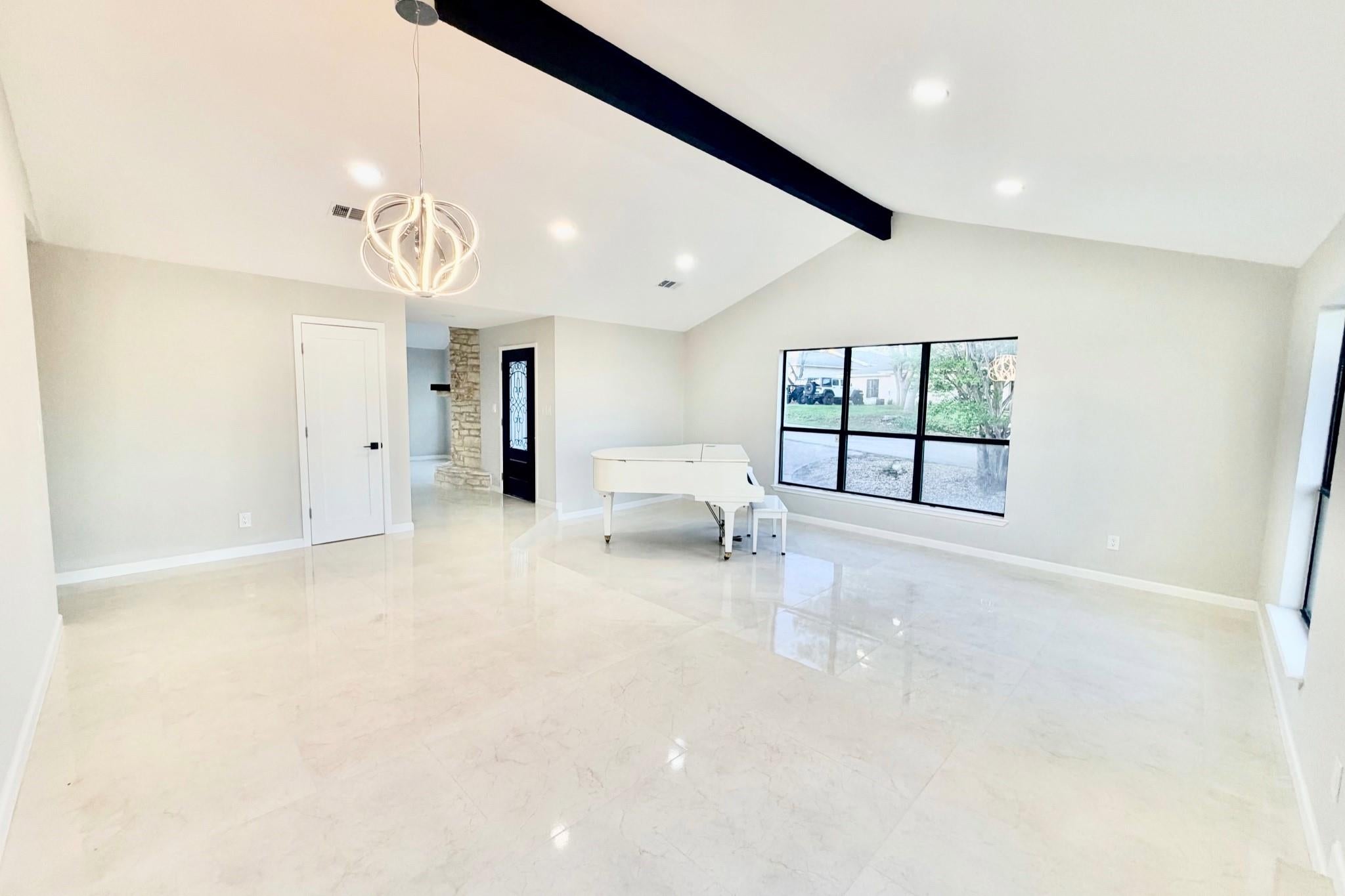 20201 BYRD Ave