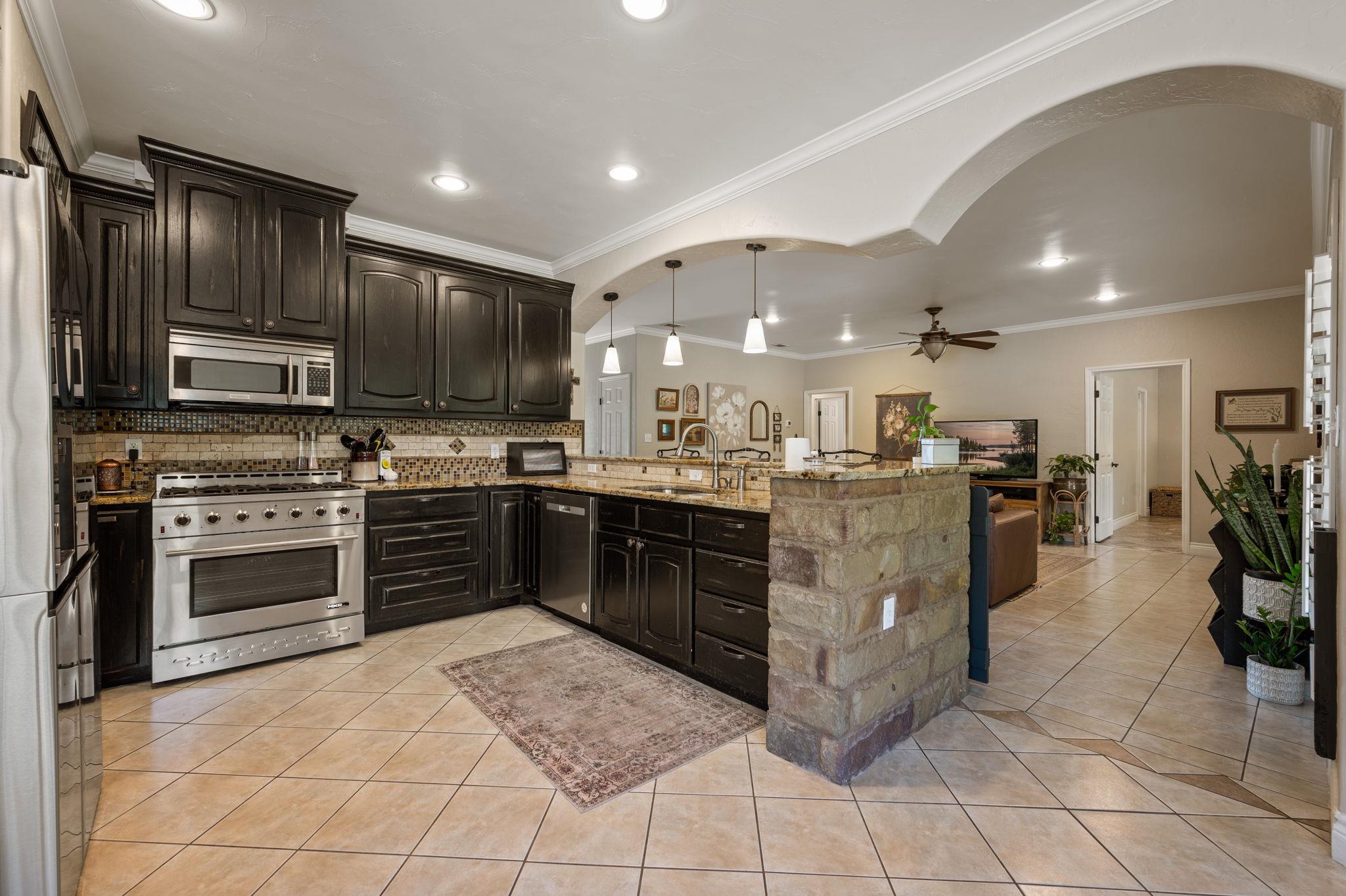 2804 County Road 1045